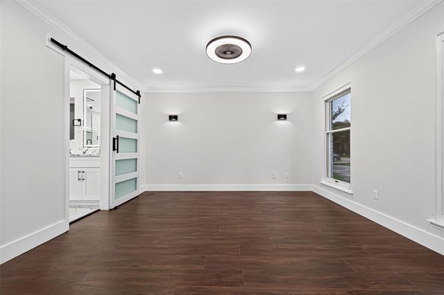 5607 Pebble Springs Drive, Houston, TX 77066