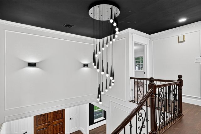 5607 Pebble Springs Drive, Houston, TX 77066