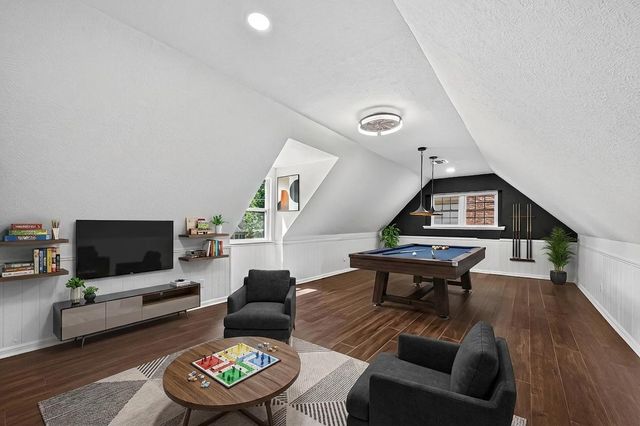 5607 Pebble Springs Drive, Houston, TX 77066