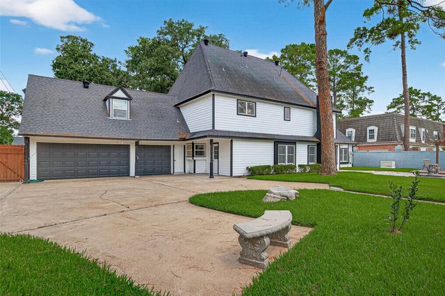 5607 Pebble Springs Drive, Houston, TX 77066