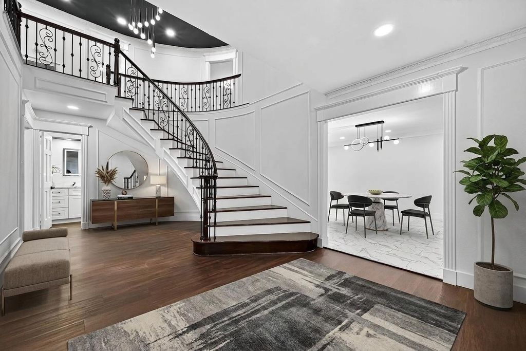 5607 Pebble Springs Drive, Houston, TX 77066