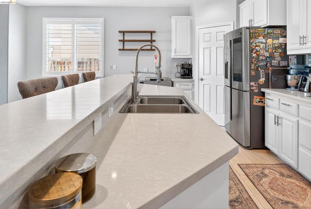 2631 Torrey Pines Dr, Brentwood, CA 94513