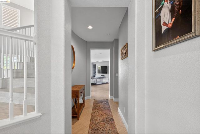 2631 Torrey Pines Dr, Brentwood, CA 94513