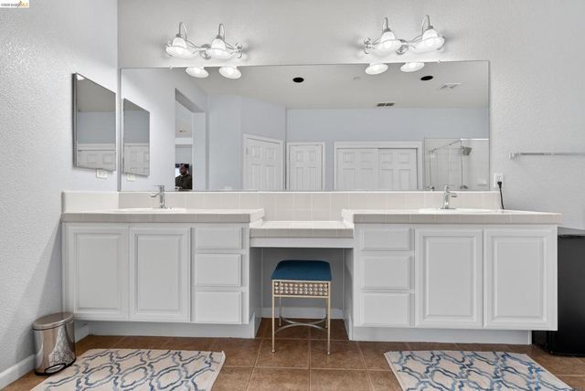 2631 Torrey Pines Dr, Brentwood, CA 94513