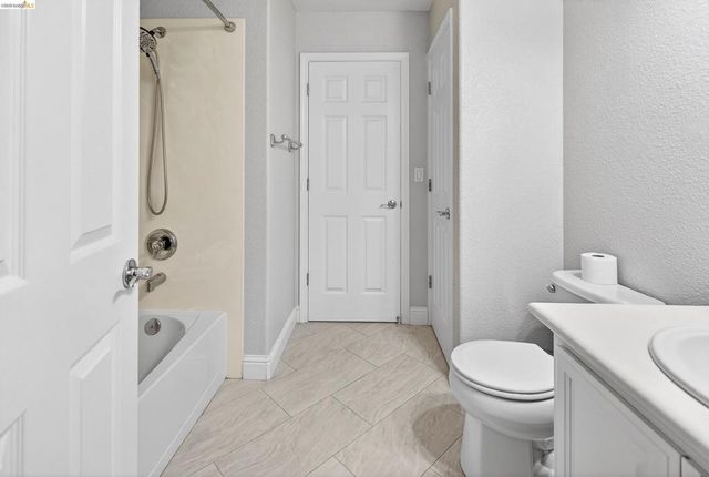 2631 Torrey Pines Dr, Brentwood, CA 94513