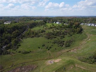 5696 N Montour Road, Richland, PA 15044