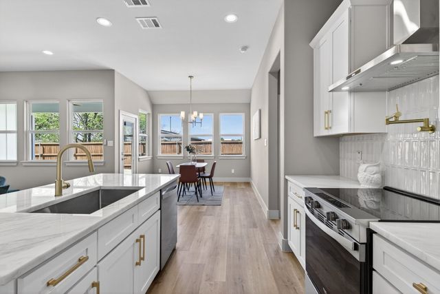 900 Cope Street, Mansfield, TX 76065