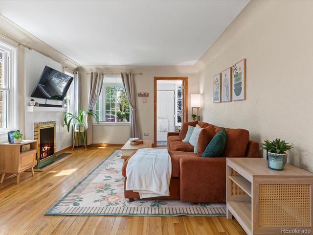 3870 S Sherman St, Englewood, CO 80113