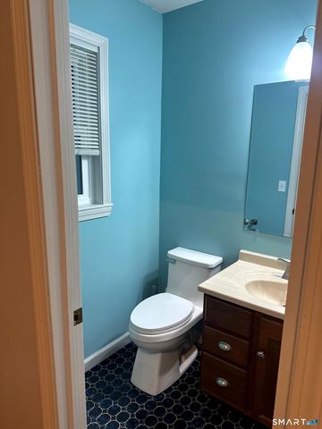 23 Tyler Lane, Norwich, CT 06360
