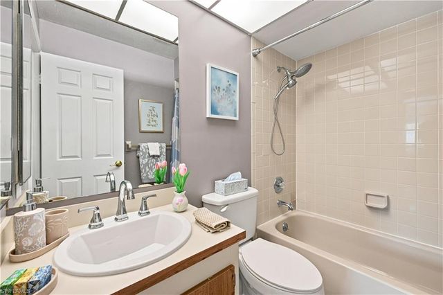 13090 Cross Creek CT 209, Fort Myers, FL 33912