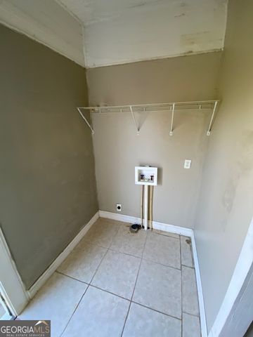 209 W Tinsley Street, Griffin, GA 30223