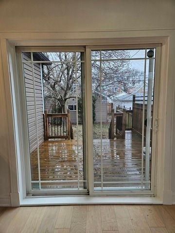 5402 N Mobile Avenue, Chicago, IL 60630