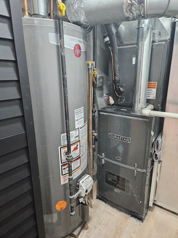 5402 N Mobile Avenue, Chicago, IL 60630