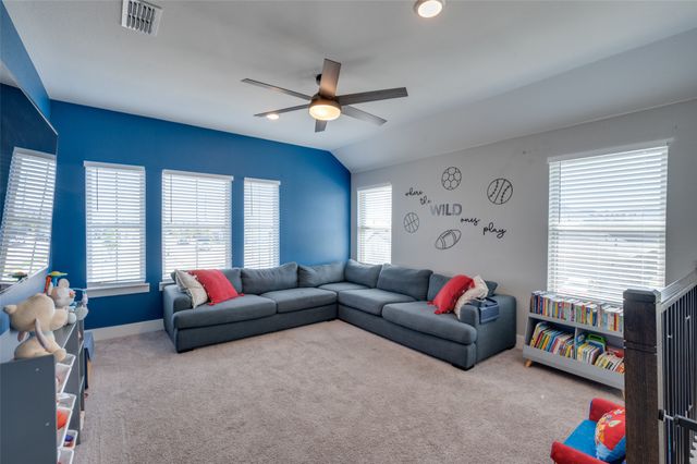 5301 Basham Lane, Denton, TX 76207