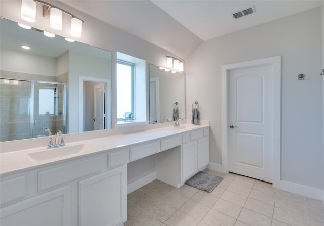 5301 Basham Lane, Denton, TX 76207