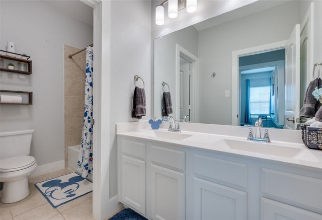 5301 Basham Lane, Denton, TX 76207