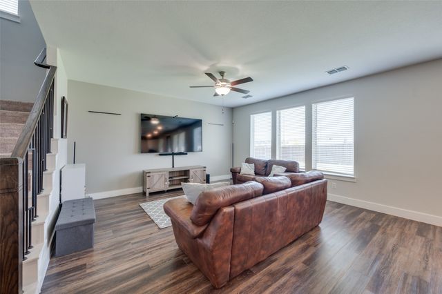 5301 Basham Lane, Denton, TX 76207