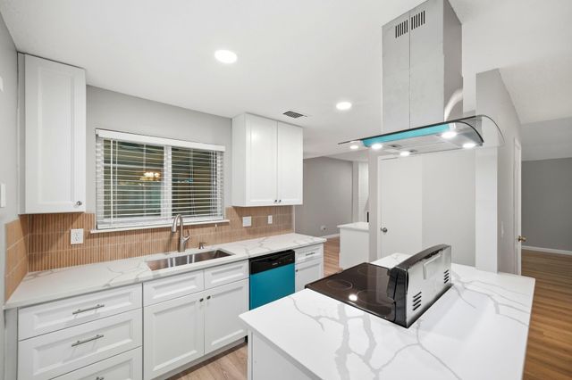10427 Foxrow Lane, Houston, TX 77064