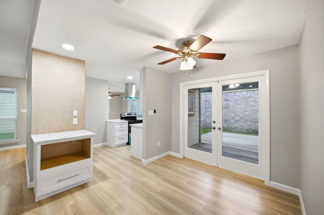 10427 Foxrow Lane, Houston, TX 77064