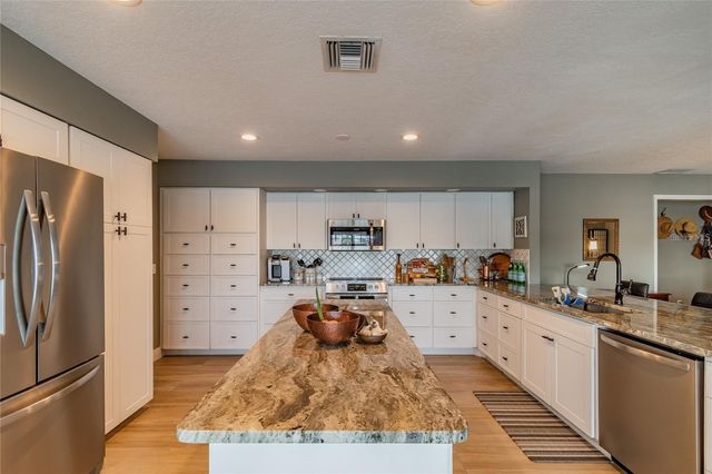 340 PORTOFINO DRIVE, Punta Gorda, FL 33950