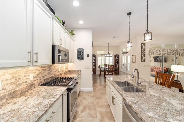 2074 BILLER CIRCLE, The Villages, FL 32163