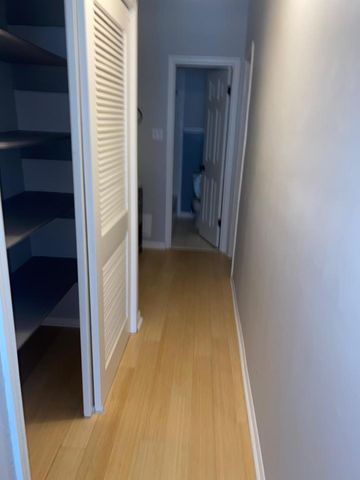 2100 Tanglewilde Street 51, Houston, TX 77063