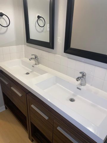 2100 Tanglewilde Street 51, Houston, TX 77063