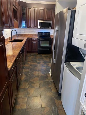 2100 Tanglewilde Street 51, Houston, TX 77063