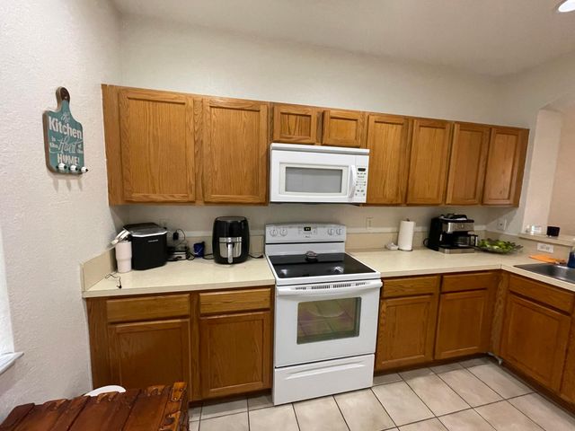 3121 N Evergreen Circle, Boynton Beach, FL 33426