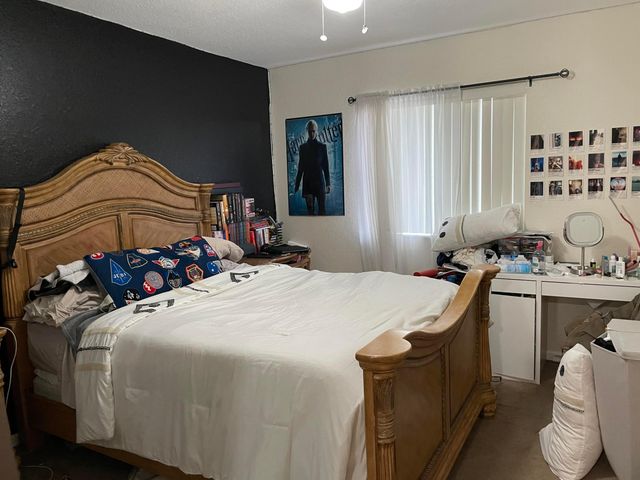 3121 N Evergreen Circle, Boynton Beach, FL 33426