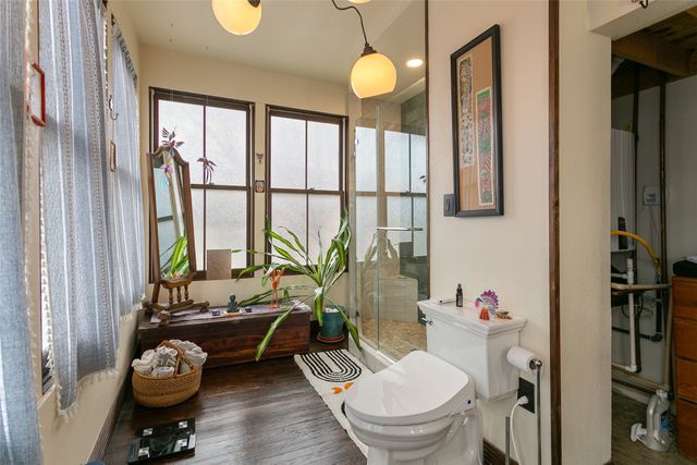 327 S Edgefield Avenue, Dallas, TX 75208