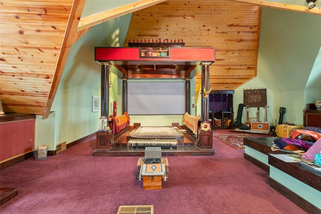 327 S Edgefield Avenue, Dallas, TX 75208