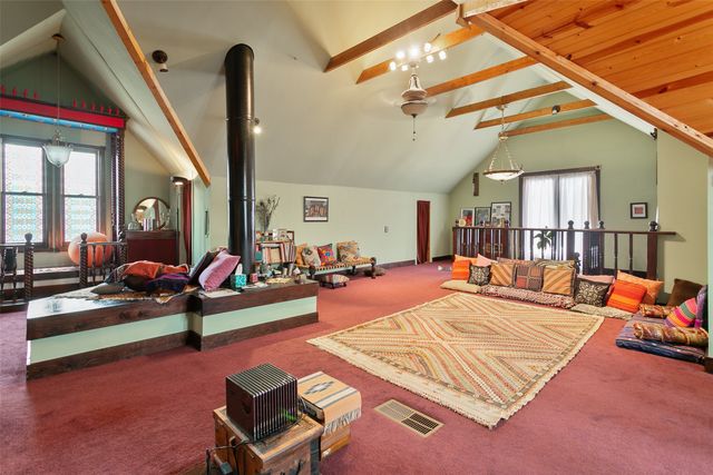 327 S Edgefield Avenue, Dallas, TX 75208