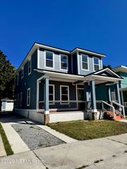 2841 POST Street, Jacksonville, FL 32205
