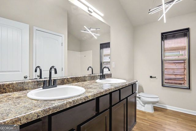 2362 Glebe Court, Hampton, GA 30228