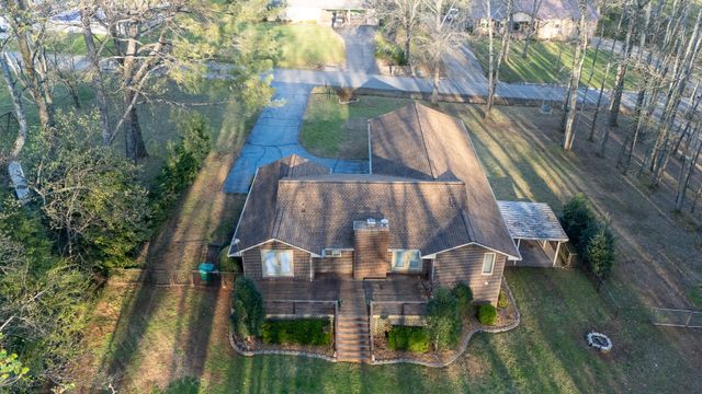 60 Sharp Cir, Winchester, TN 37398
