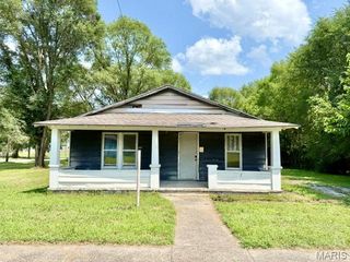 808 Vermont Street, Hannibal, MO 63401