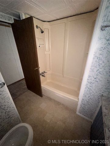 238 Cedar Tree Road, Mcalester, OK 74501