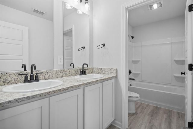 15539 Rocco Drive, Baker, LA 70714