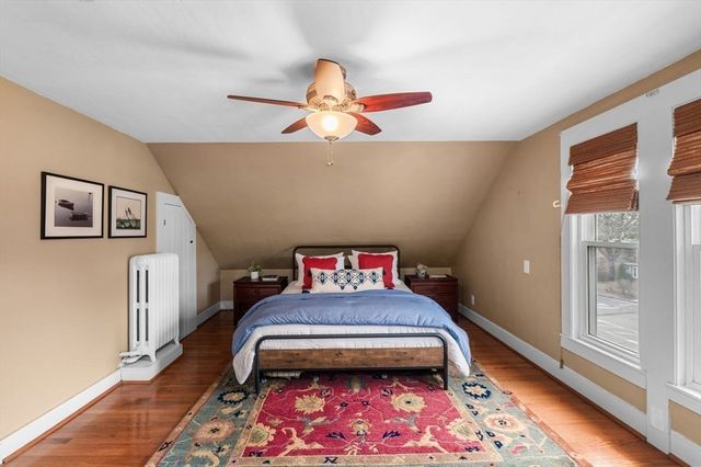 1 Maverick St 2, Marblehead, MA 01945