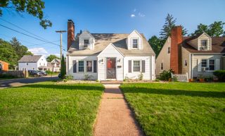 44 Middle Turnpike East, Manchester, CT 06040