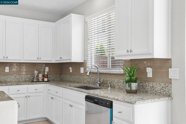 2273 Toscana Dr, Pittsburg, CA 94565
