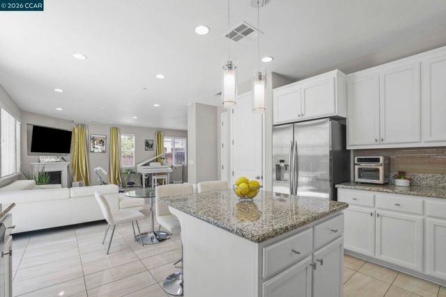 2273 Toscana Dr, Pittsburg, CA 94565