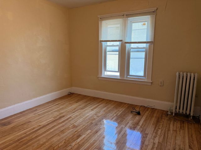2 Shirley St 2, Worcester, MA 01610