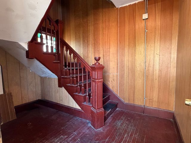 2 Shirley St 2, Worcester, MA 01610
