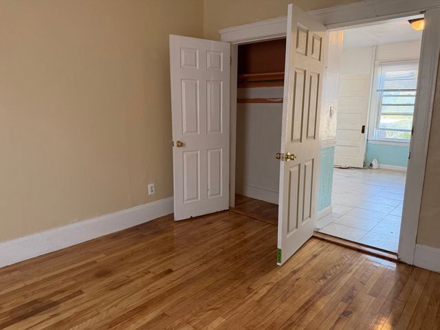 2 Shirley St 2, Worcester, MA 01610