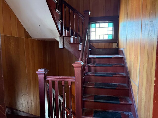 2 Shirley St 2, Worcester, MA 01610