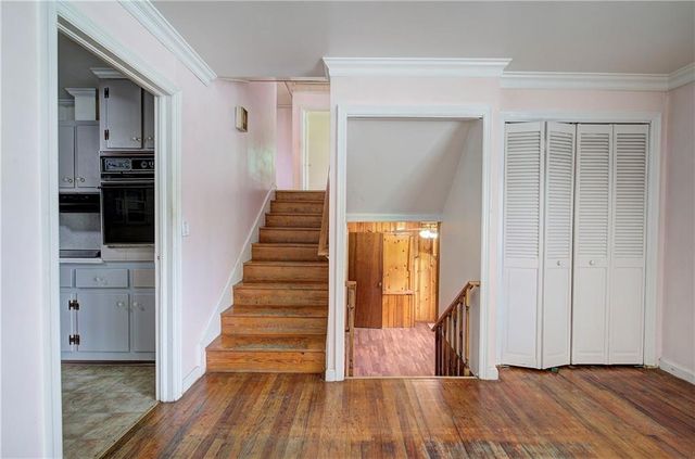 108 Valley Drive, Cartersville, GA 30120