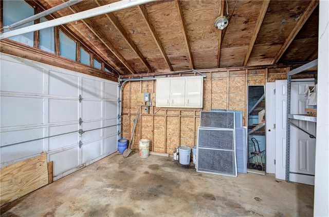 108 Valley Drive, Cartersville, GA 30120