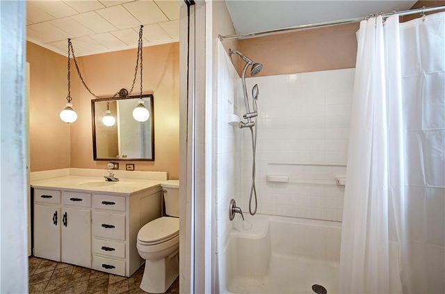 108 Valley Drive, Cartersville, GA 30120